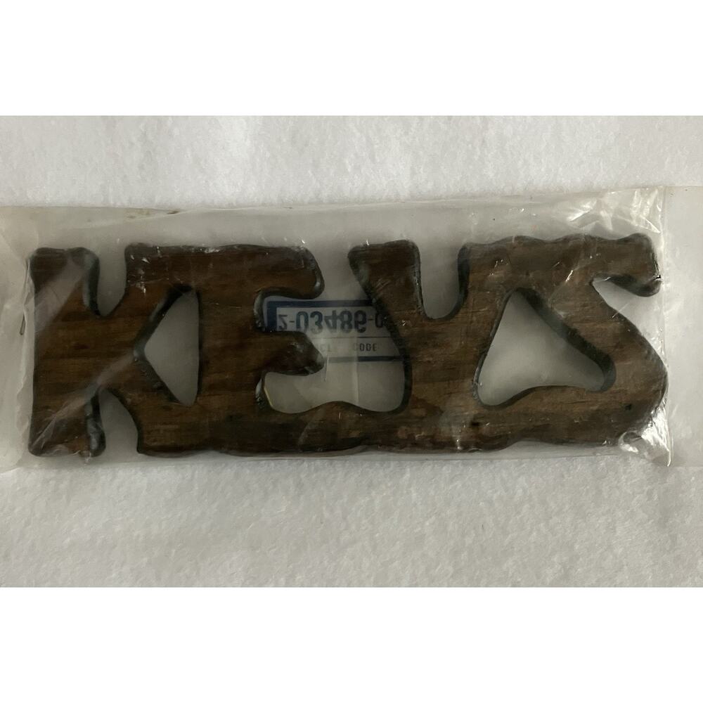 Vtg Wooden Key Holder Retro Wall Mounted Room Decor Organizer Farmhouse 8x2.5